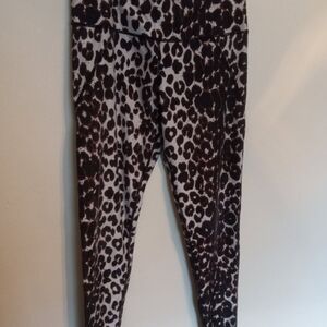 Betsy Johnson Womens Sz M Animal  Print Leggings
